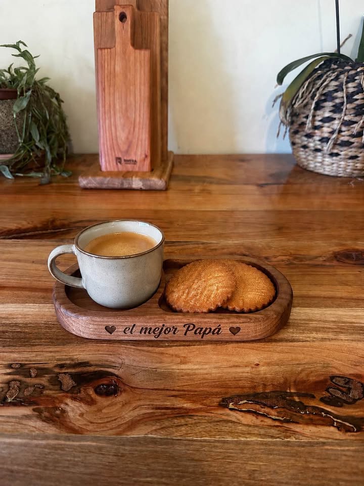 Bandeja para Café en Madera Nativa – Artesanal 23x10 cm